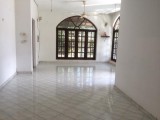 Home for rent - Athurugiriya