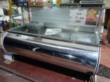 Chicken Display, and Defizeer