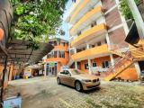 Commercial building for sale