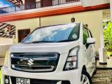 Airport Taxi Cabs Booking | Holiday Lanka Tours | Special Offer | SLCS Travels and Tours Your Travel Patner
