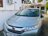 Luxury Private Van and Car Hire in Srilanka